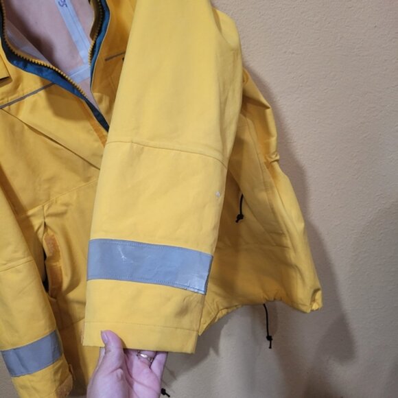 Patagonia men's jaket - Picture 6 of 11